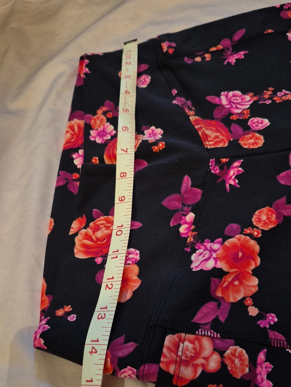 NWOT Floral Active Leggings - Black Floral - Picture 2 of 4